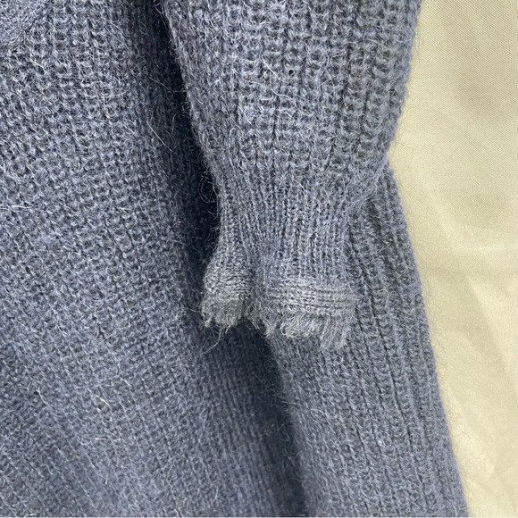 NWT Once Was Melbourne Blue Mohair Wool V- Neck Sweater Size Small - Picture 10 of 11